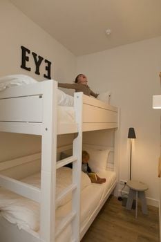 Eye Hotel