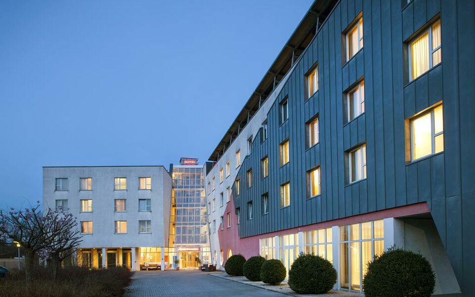 Vienna House Easy Landsberg, a Design Boutique Hotel