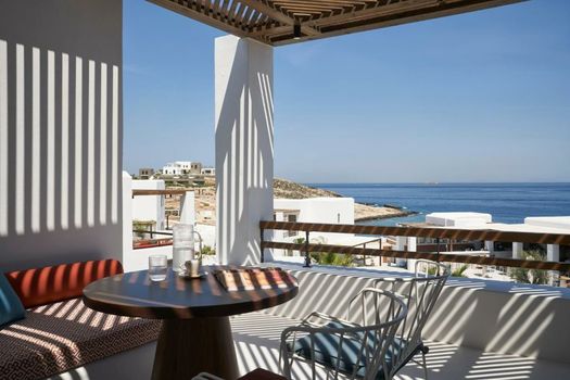 Andronis Minois - Small Luxury Hotels of the World