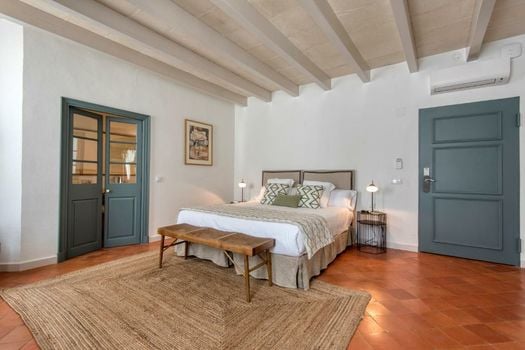 Can Alberti 1740 Boutique Hotel