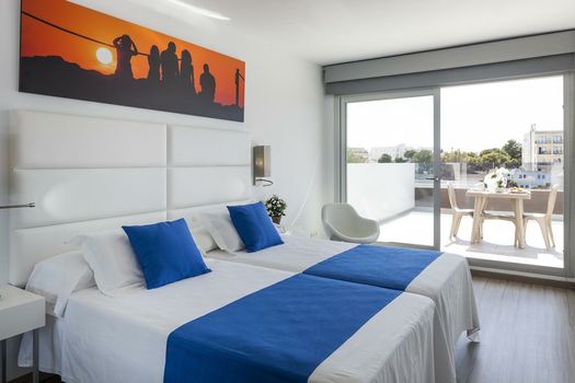 AxelBeach Ibiza Suites Apartments Spa and Beach Club - Adults Only