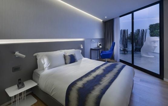 Ultra Tel Aviv Boutique Hotel