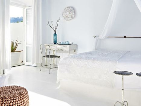 Mykonos Blu, Grecotel Boutique Resort