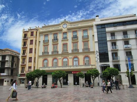 Apartamentos Plaza Constitución - Larios