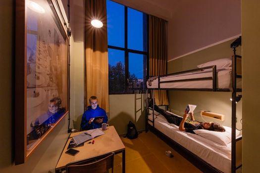 Fabrika Hostel & Suites