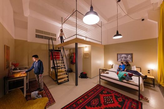 Fabrika Hostel & Suites