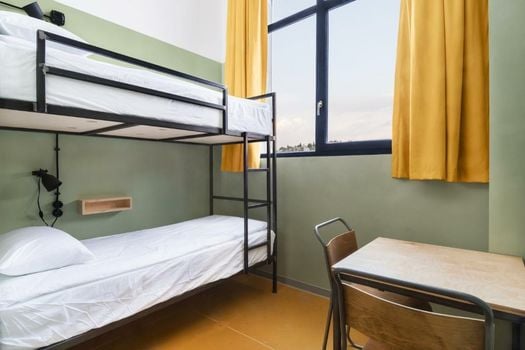 Fabrika Hostel & Suites