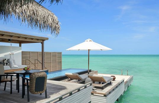 Fairmont Maldives, Sirru Fen Fushi