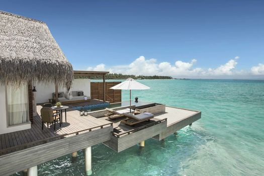 Fairmont Maldives, Sirru Fen Fushi