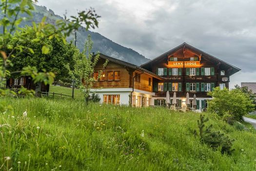 Lenk Lodge