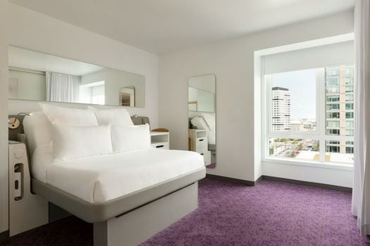 YOTEL Boston