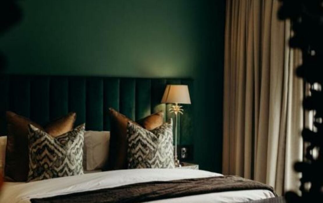 Franschhoek Boutique Hotel - Lion Roars Hotels & Lodges