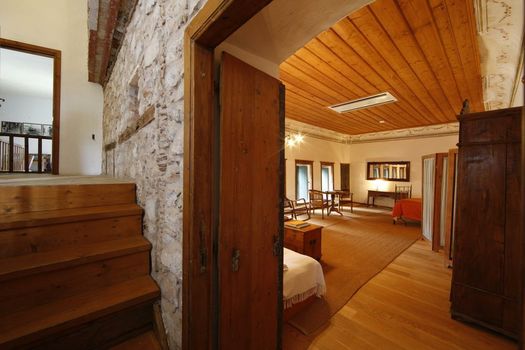 Bratsera Traditional Hotel