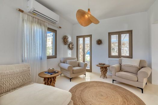 Amalgam Homes Paros