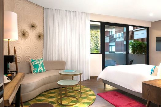 The Fives Downtown Hotel & Residences, Curio Collection by Hilton