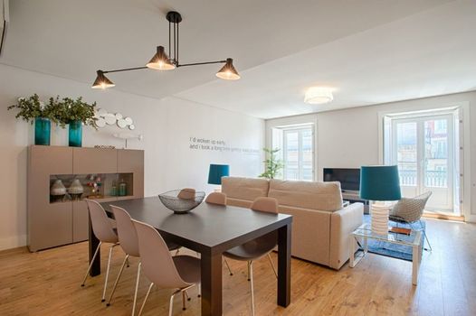 Chiado Square Apartments | Lisbon Best Apartments