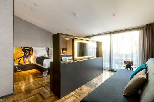 Lampa Design Hotel-Special Category