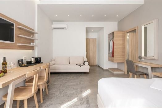 Epavli Boutique Hotel