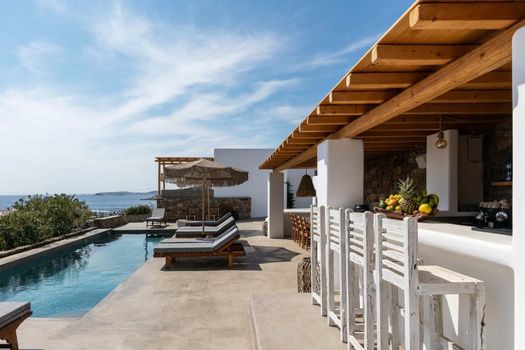 Trinity Mykonos - Villa & Beachfront Boutique Hotel