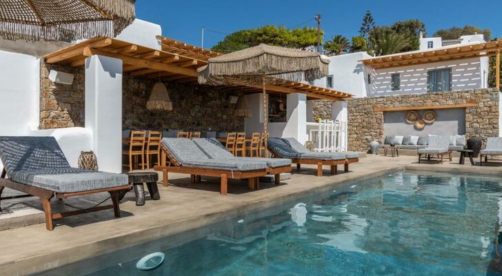Trinity Mykonos - Villa & Beachfront Boutique Hotel