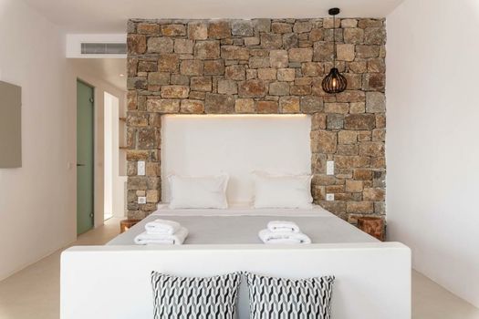 Trinity Mykonos - Villa & Beachfront Boutique Hotel