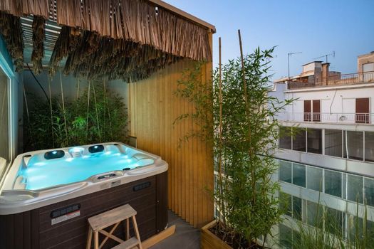 Athens Warehouse Boutique Hotel & Suites