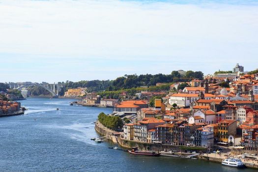 Oporto Home - River Front