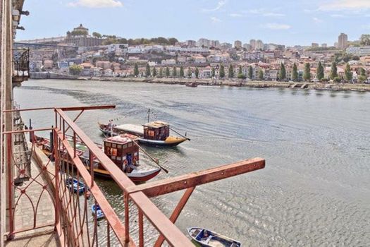 Oporto Home - River Front