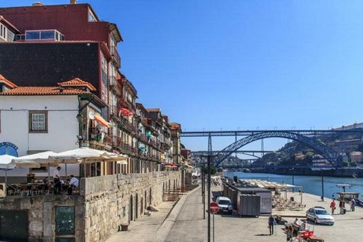 Oporto Home - River Front