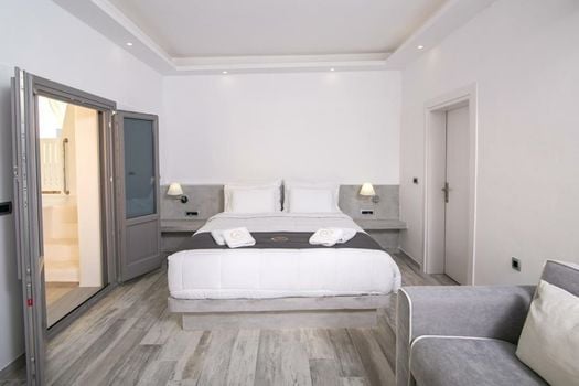 Aegean Melody Suites