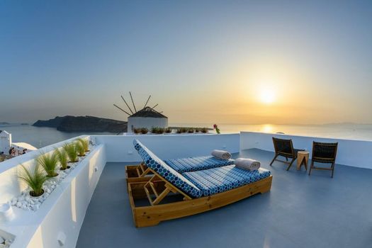 Cape Suite Oia