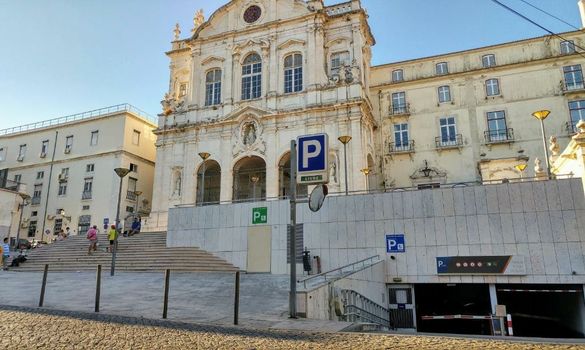 Bairro Alto Bronze of Art Apartments