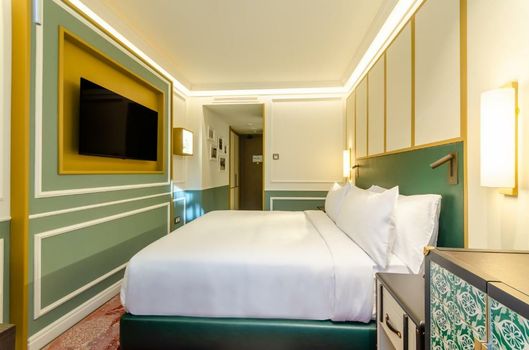 The Emerald House Lisbon - Curio Collection By Hilton