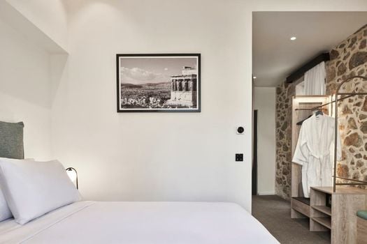 NLH MONASTIRAKI - Neighborhood Lifestyle Hotels