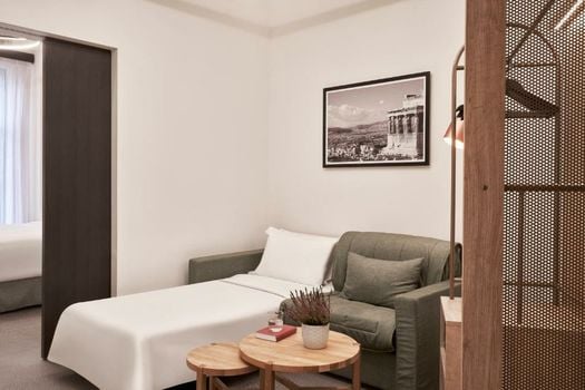 NLH MONASTIRAKI - Neighborhood Lifestyle Hotels