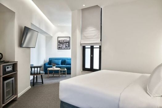 NLH MONASTIRAKI - Neighborhood Lifestyle Hotels