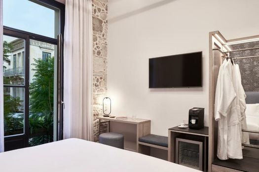 NLH MONASTIRAKI - Neighborhood Lifestyle Hotels