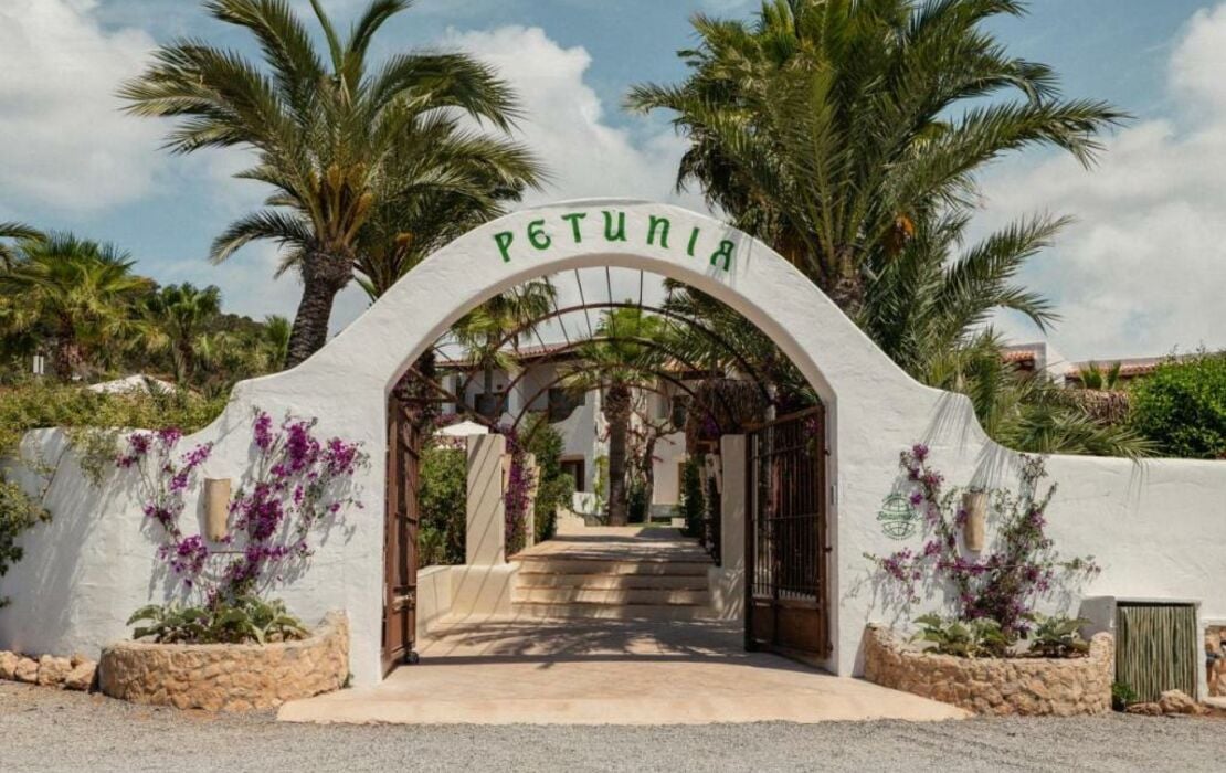 Petunia Ibiza, a Beaumier hotel