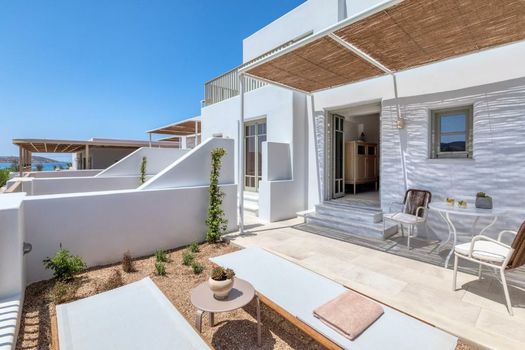 Cosme, a Luxury Collection Resort, Paros