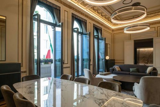 Radisson Collection Hotel, Palazzo Touring Club Milan