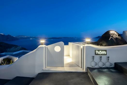 Hom Santorini