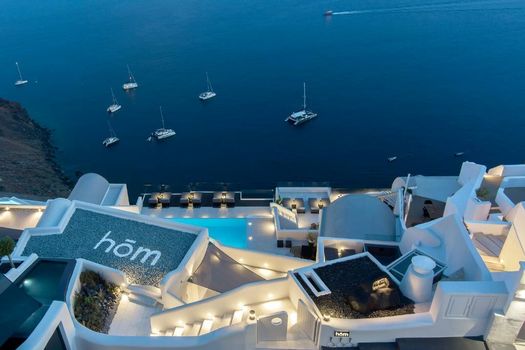 Hom Santorini