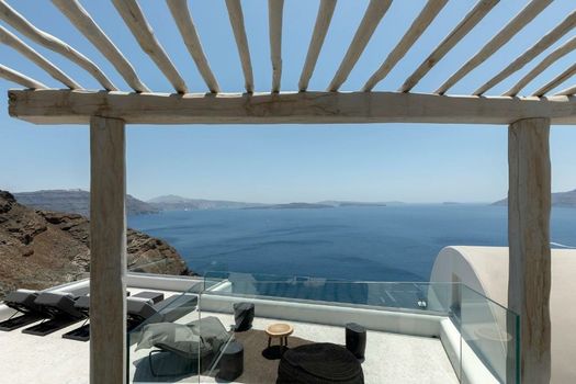 Hom Santorini