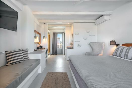 Paros Cape Suites