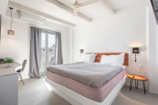 Paros Cape Suites