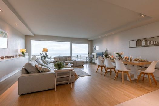 Beautiful 3 bedroom apartment with sea-view in Knokke-Heist