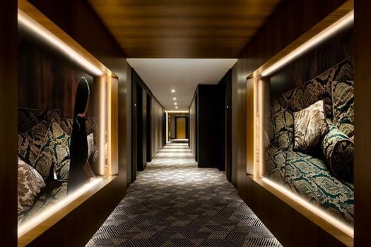 Humaniti Hotel Montreal, Autograph Collection