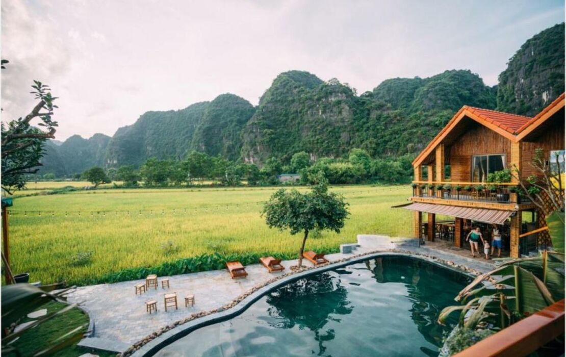 Tam Coc Windy Fields