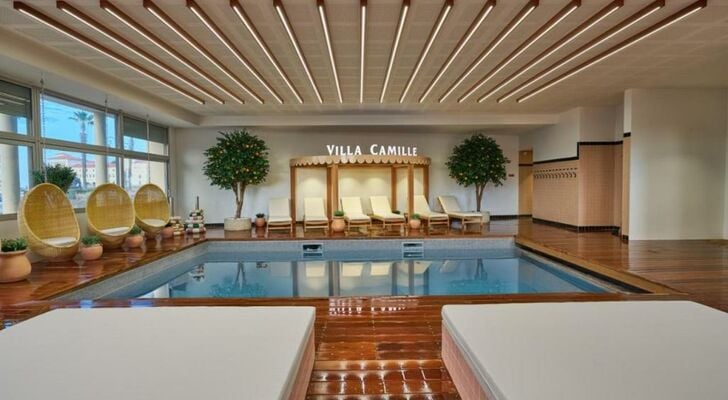 Villa Camille Hotel & Spa