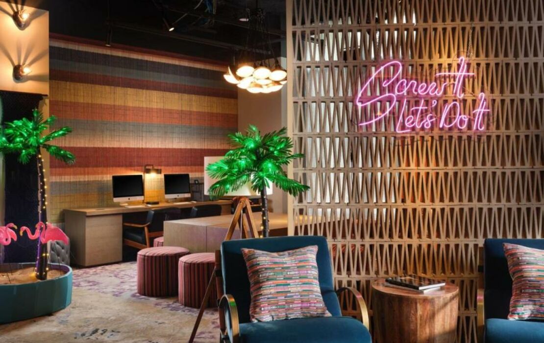 Moxy Austin - University, a Design Boutique Hotel Austin, U.S.A.